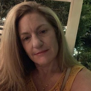 Meet your Posher, Celeste